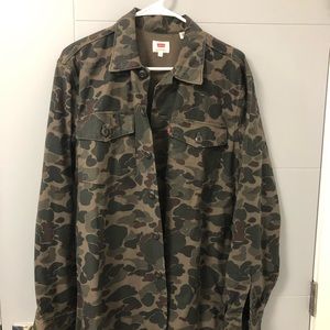 Levi’s camo shirt jacket